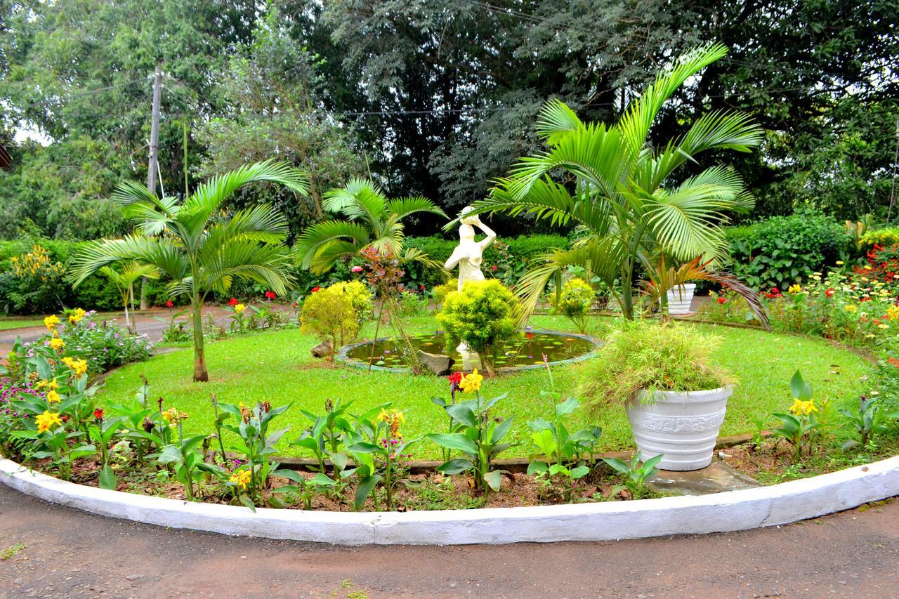 Sama Uyana Holiday Bungalow Gampola Buitenkant foto