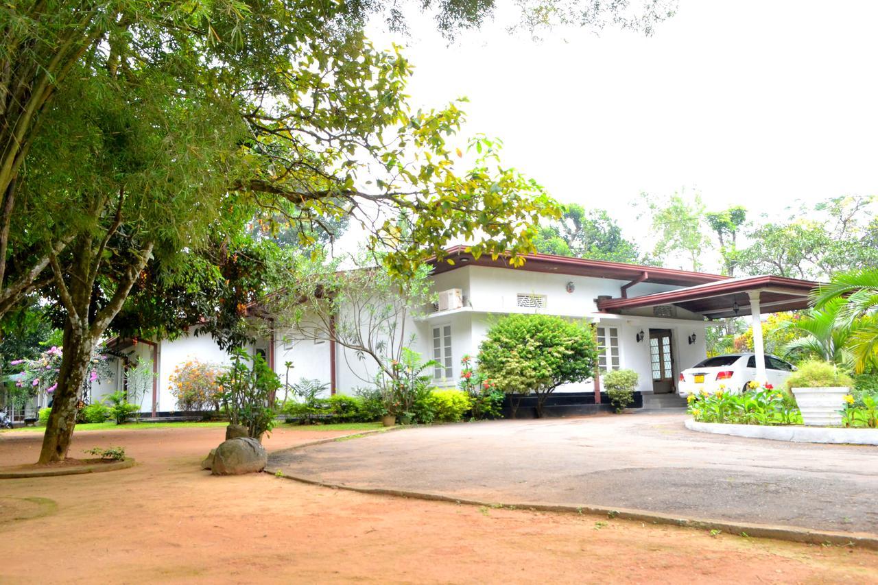 Sama Uyana Holiday Bungalow Gampola Buitenkant foto